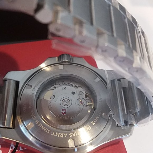 Victorinox Men's I.N.O.X. 43mm Stainless Steel Swiss Army Wristwatch 241835 - Picture 3 of 12